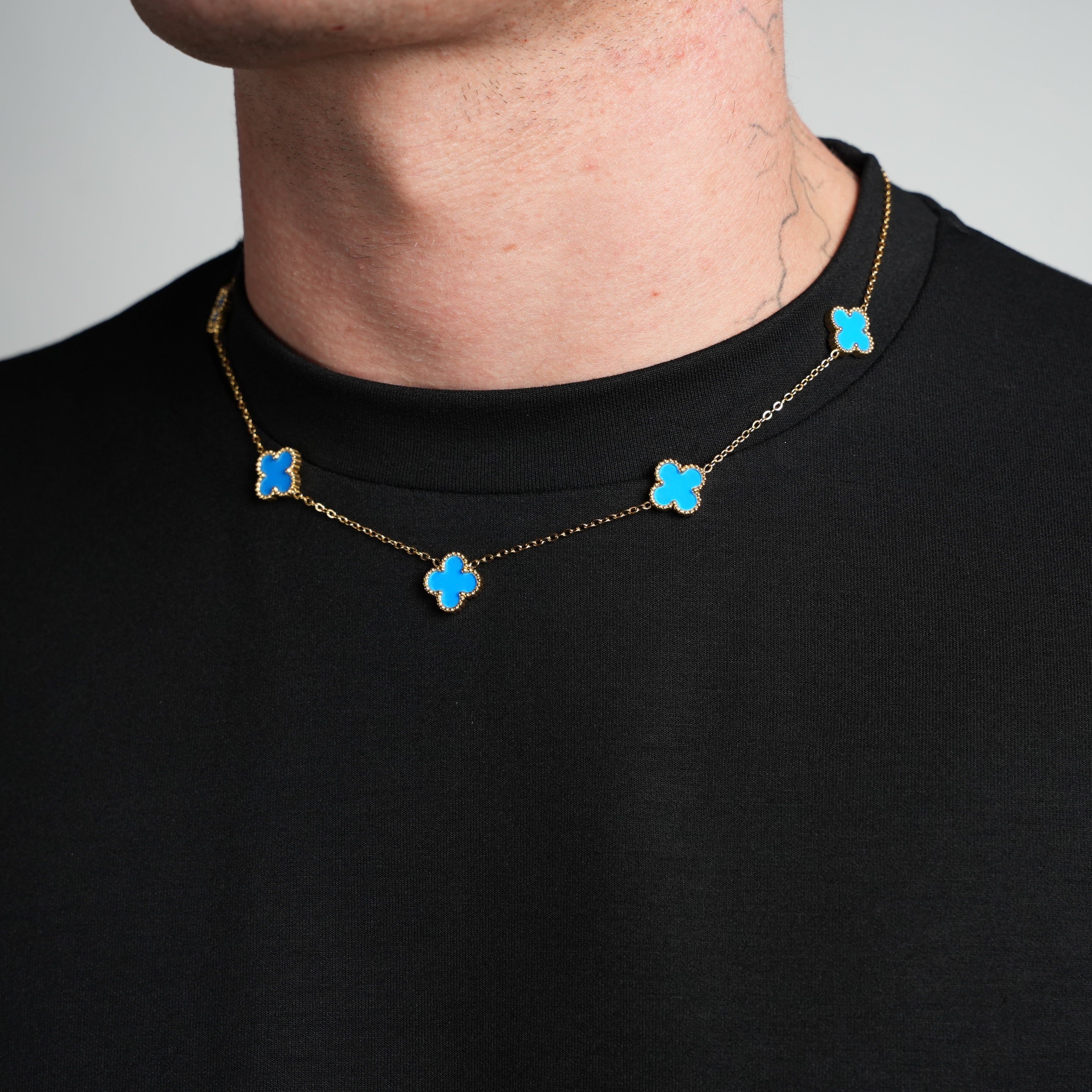 Gold Clover Necklace (Aqua)