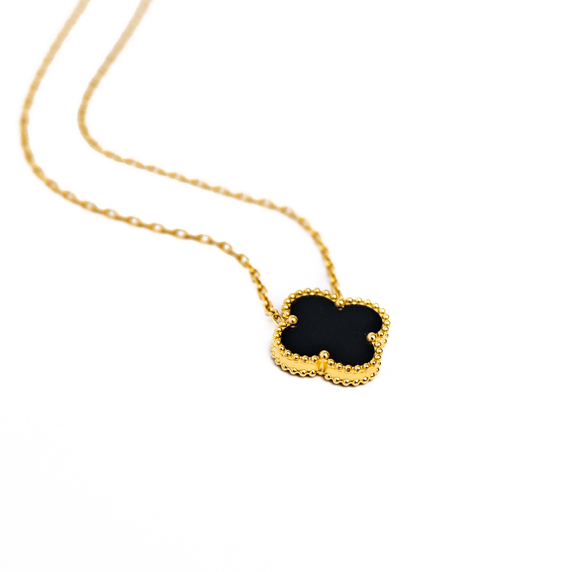 Gold Single Clover Necklace (Black)