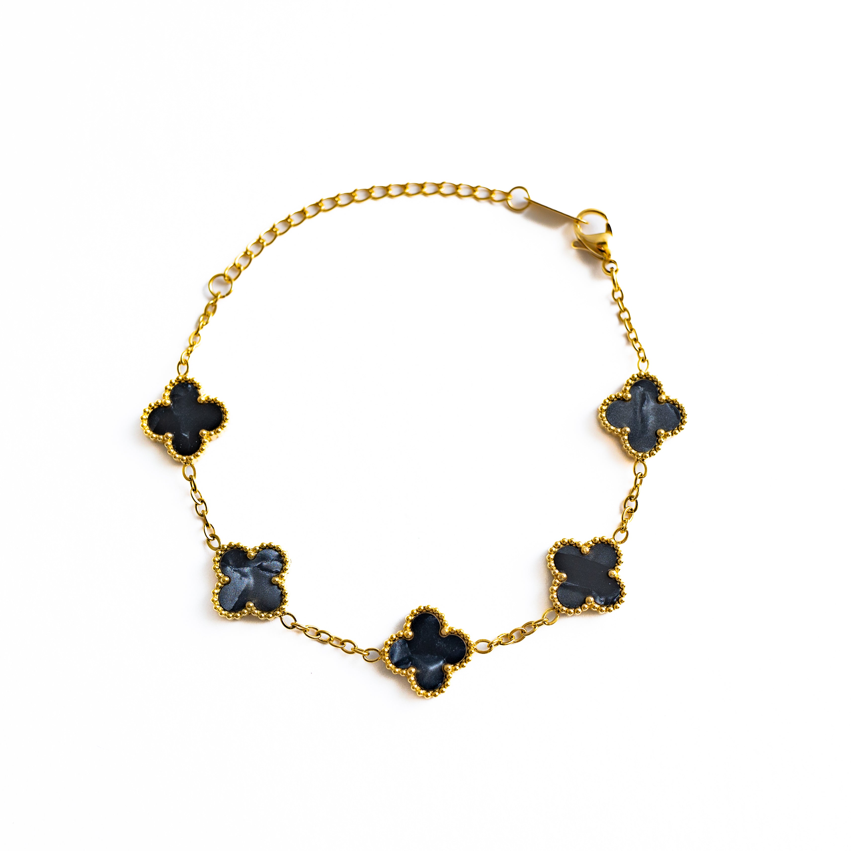 Gold Pearl Clover Bracelet (Black)
