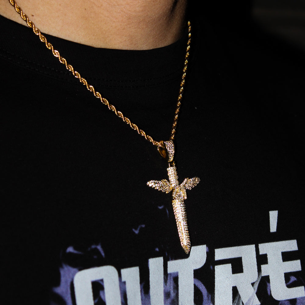 Iced Dagger Wing 21 Pendant (Gold)