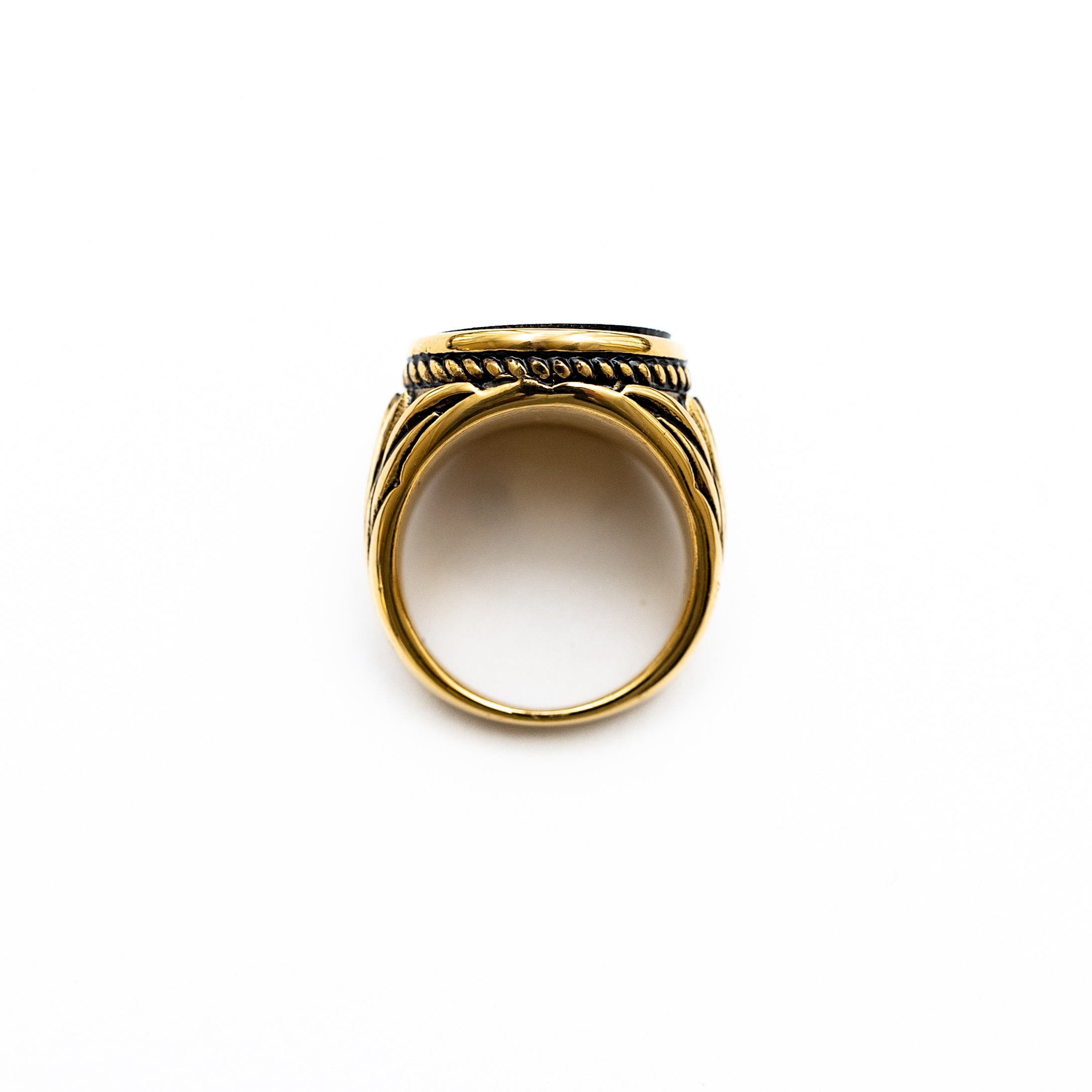Onyx Signet Ring (Gold)