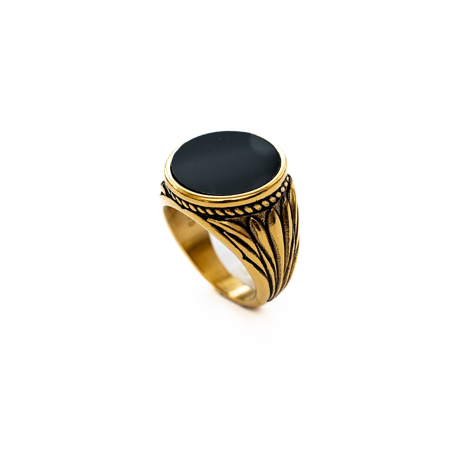 Onyx Signet Ring (Gold)