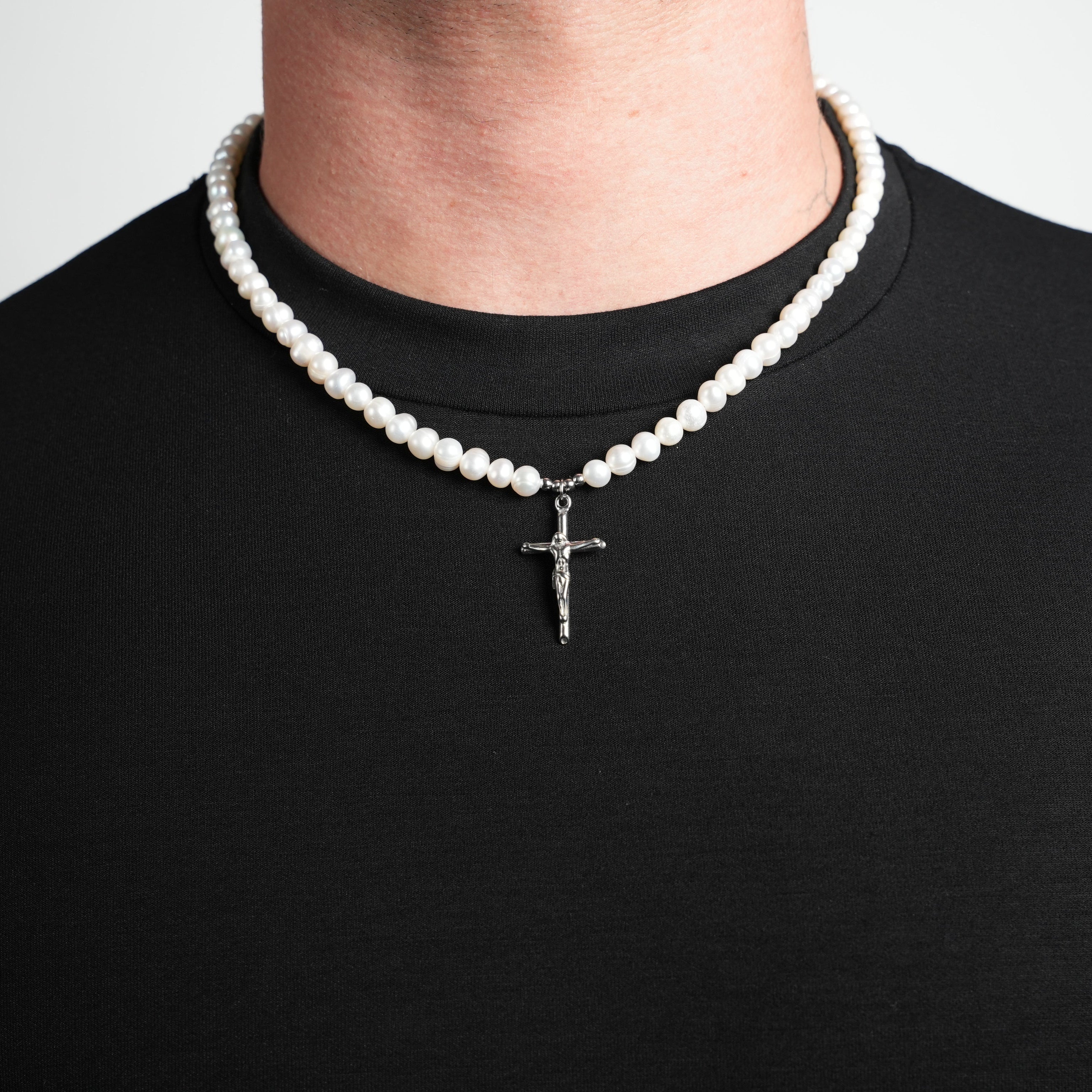 Freshwater Pearl Crucifix Necklace (Silver) 6mm