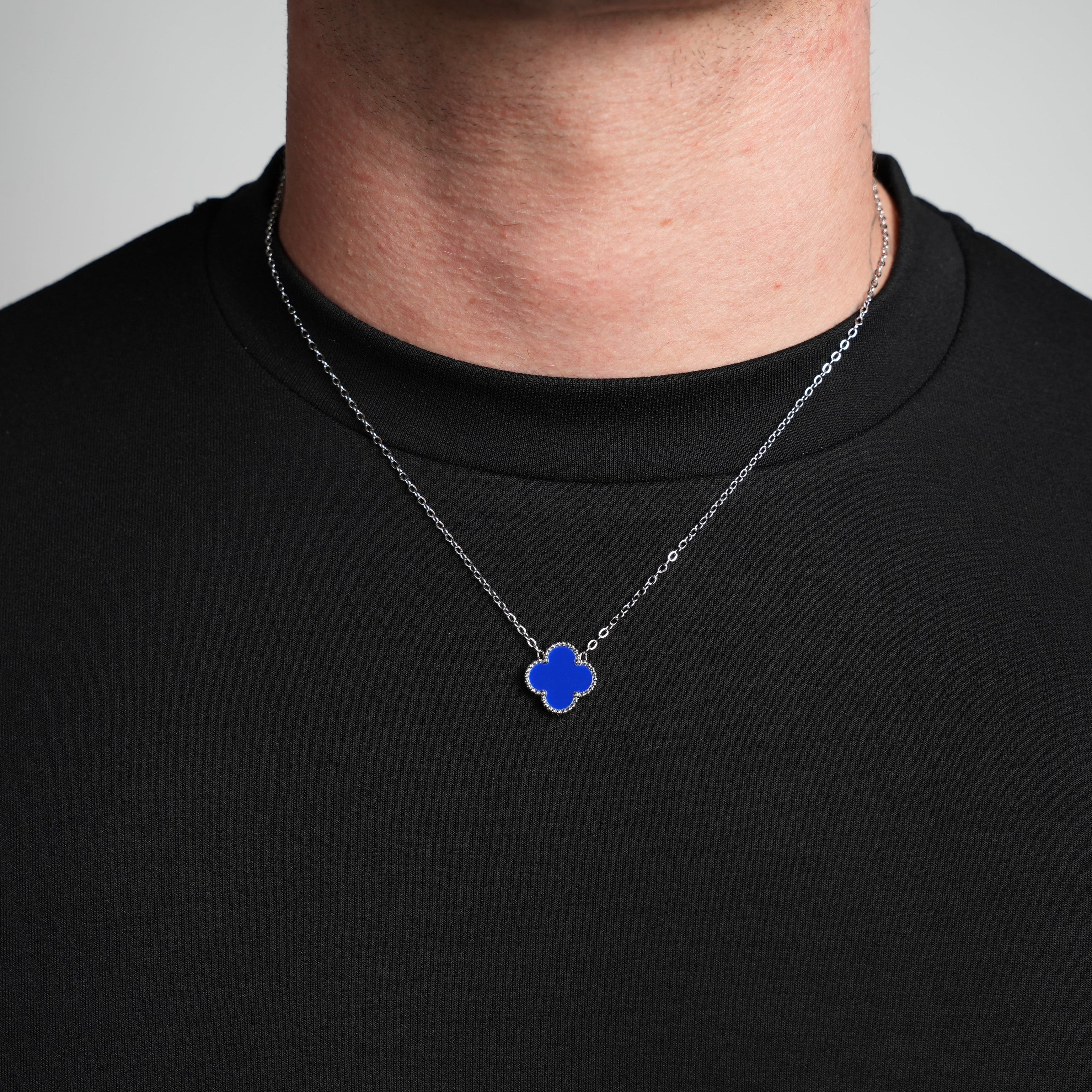 Silver Single Clover Necklace (Navy)