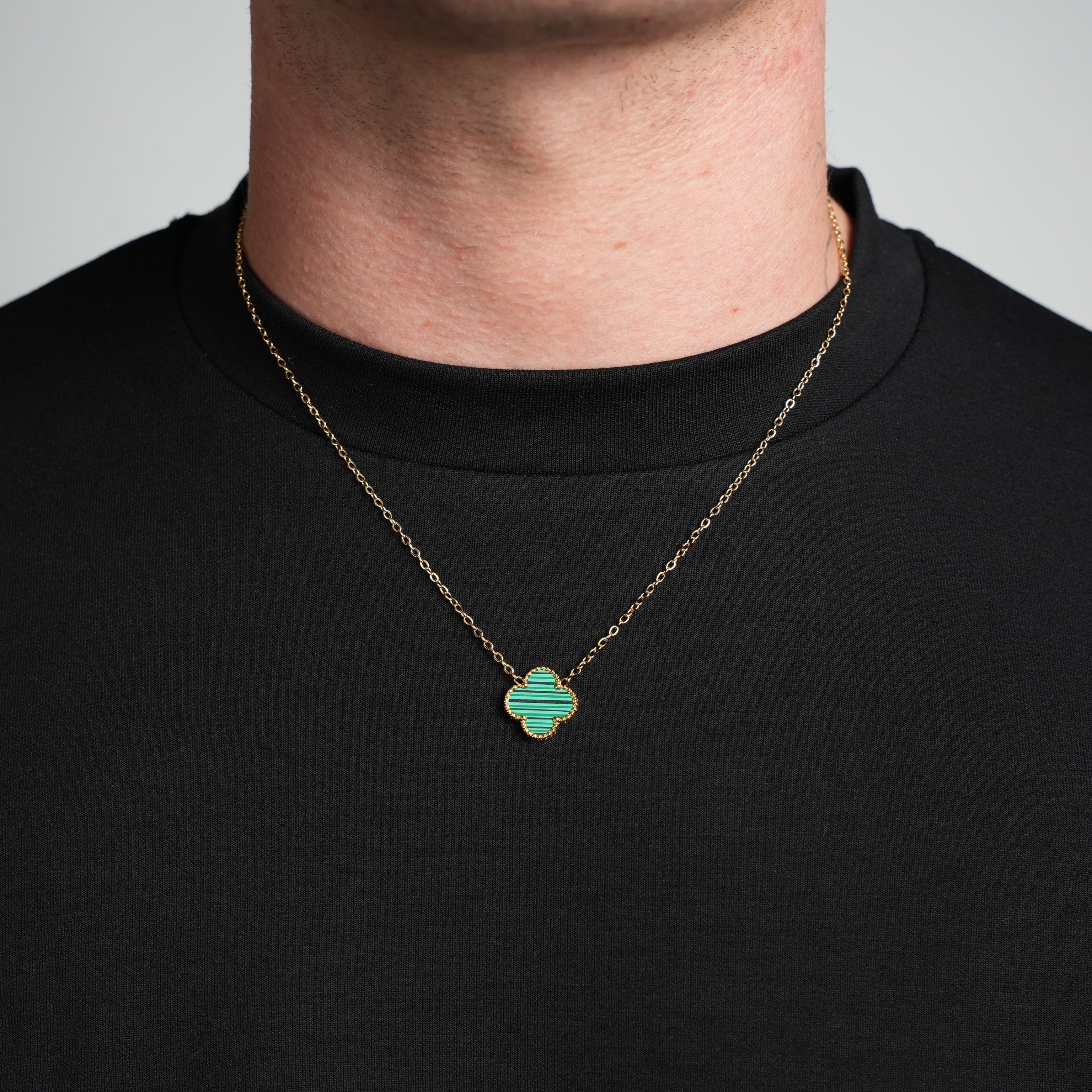 Gold Single Clover Necklace (Green)