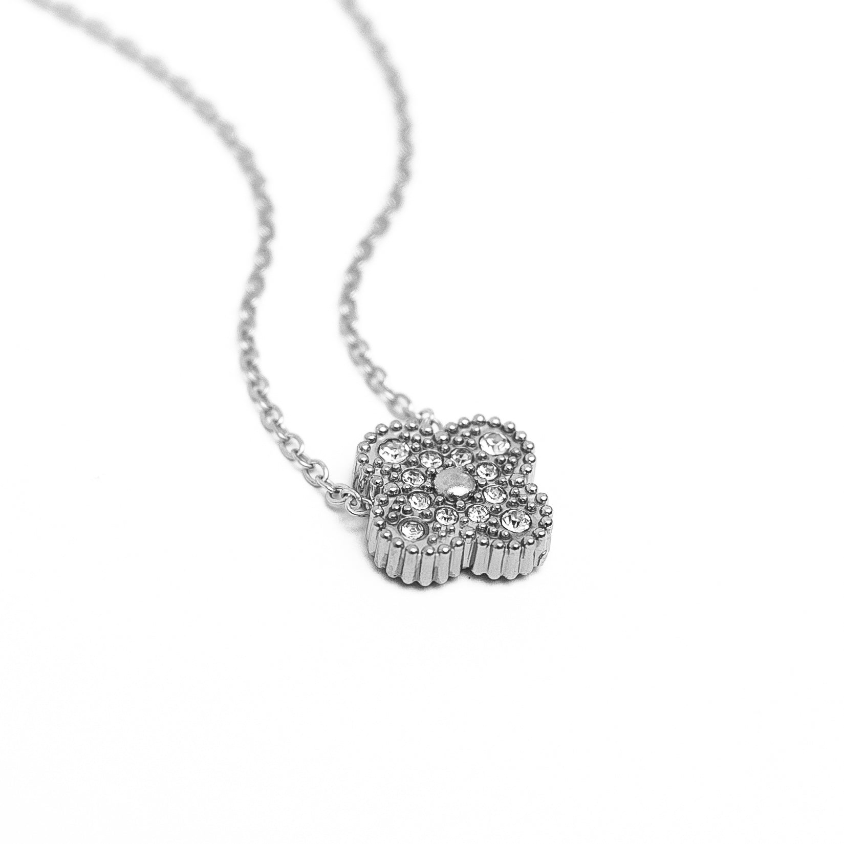 Diamond Single Clover Necklace (Silver)