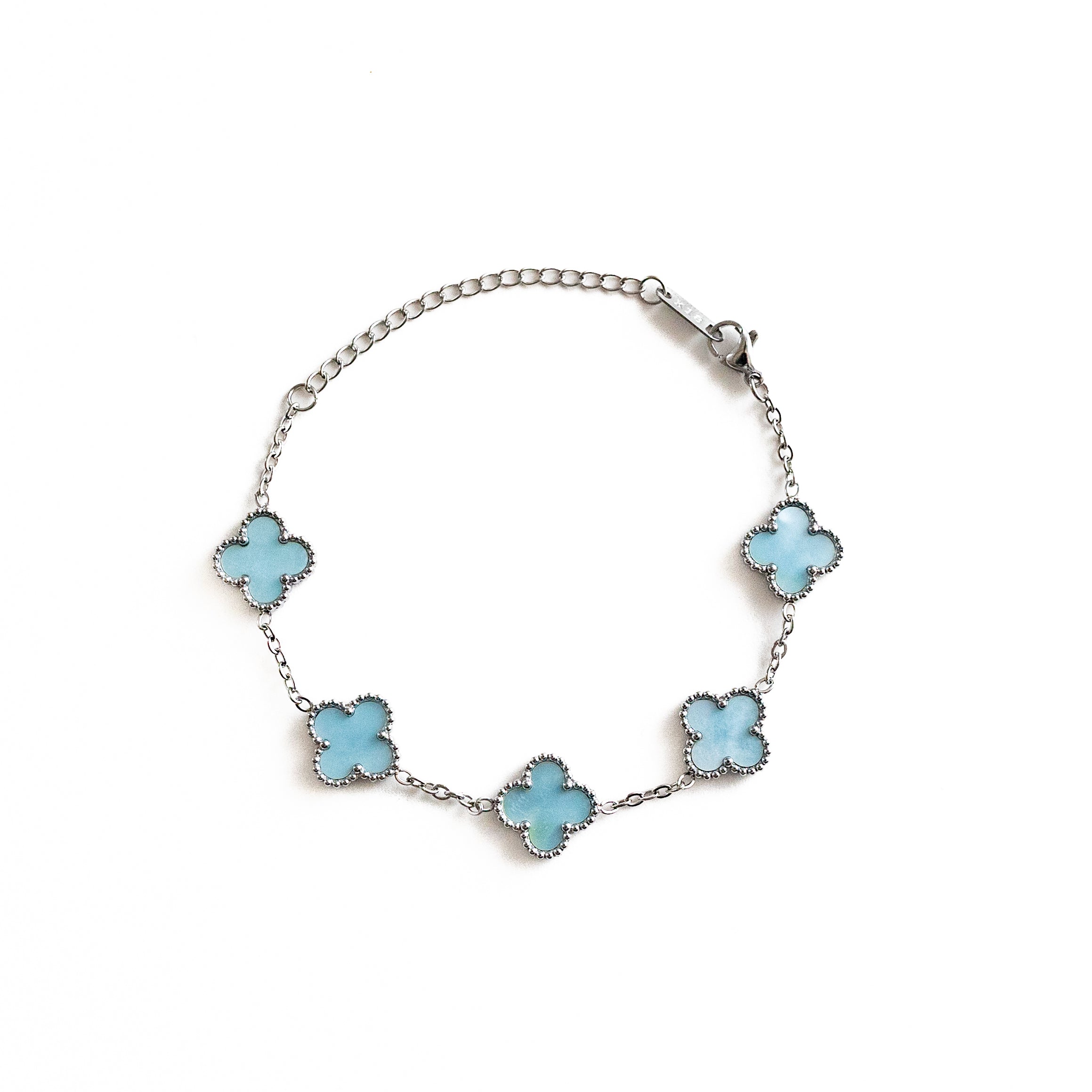 Silver Shine Clover Bracelet (Blue)