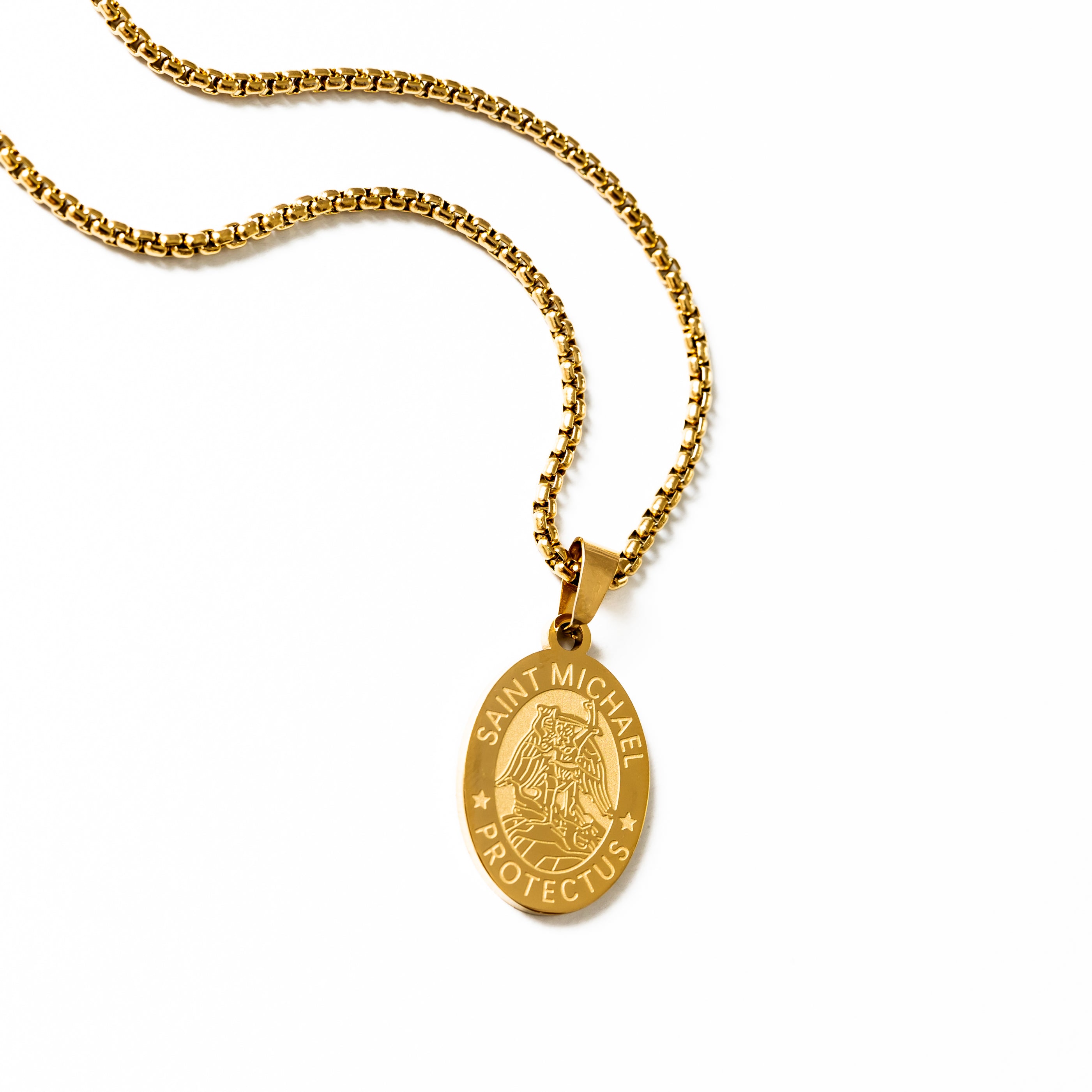 Saint Michael Pendant (Gold)