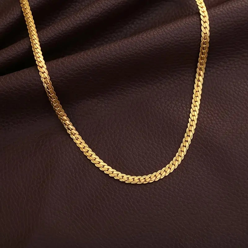 Cuban Link Chain (Gold)