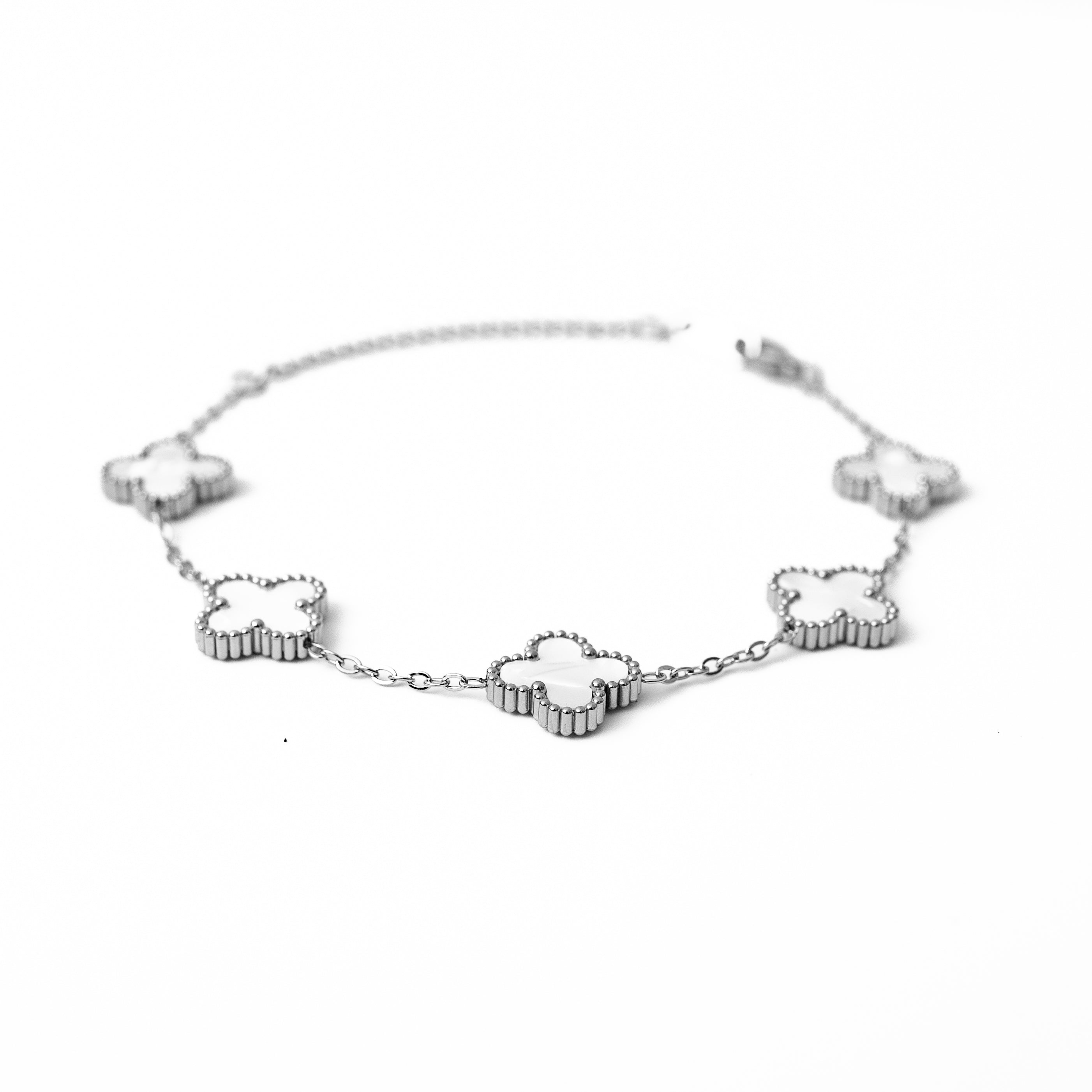 Clover Bracelet (Silver/White)