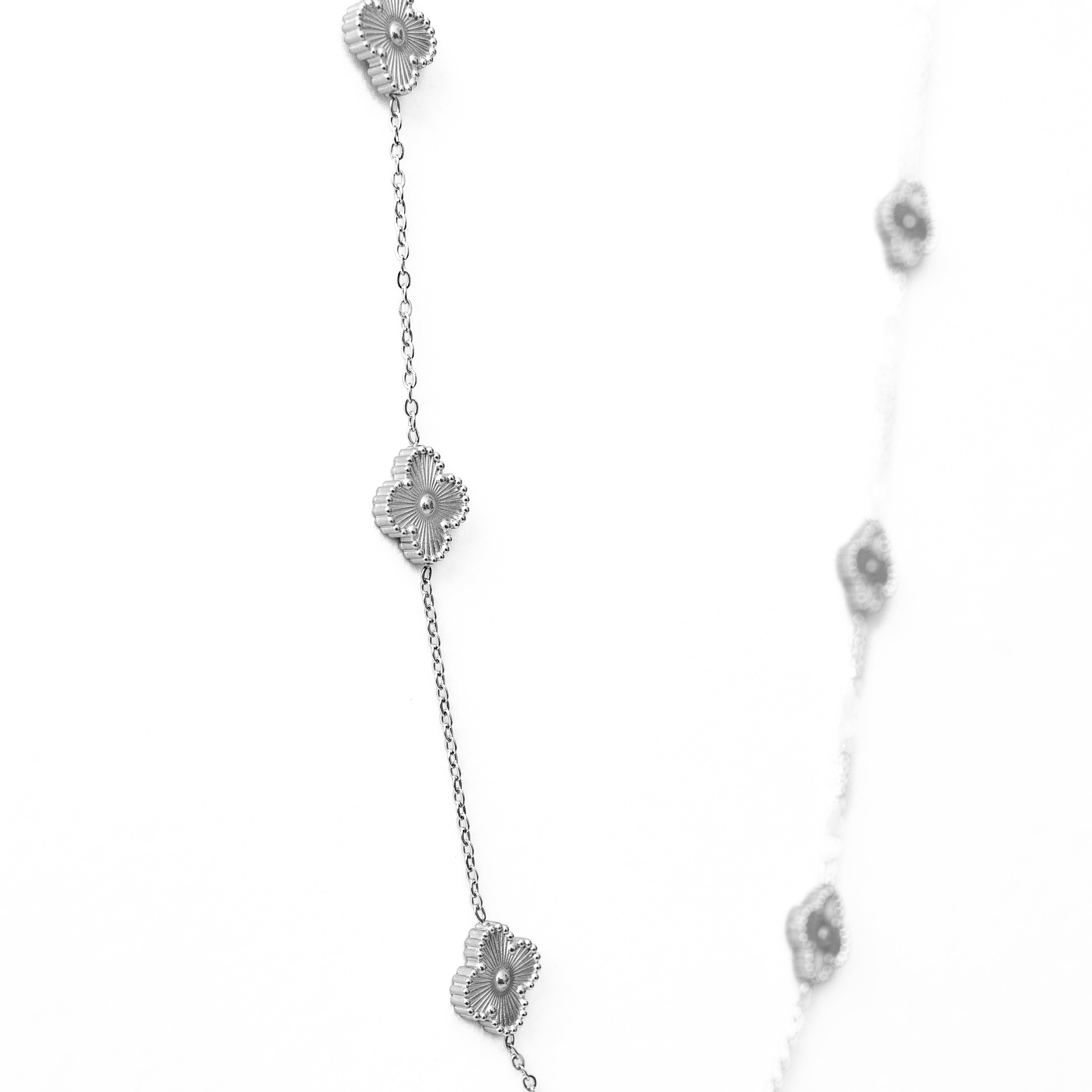 Clover Necklace (Silver)