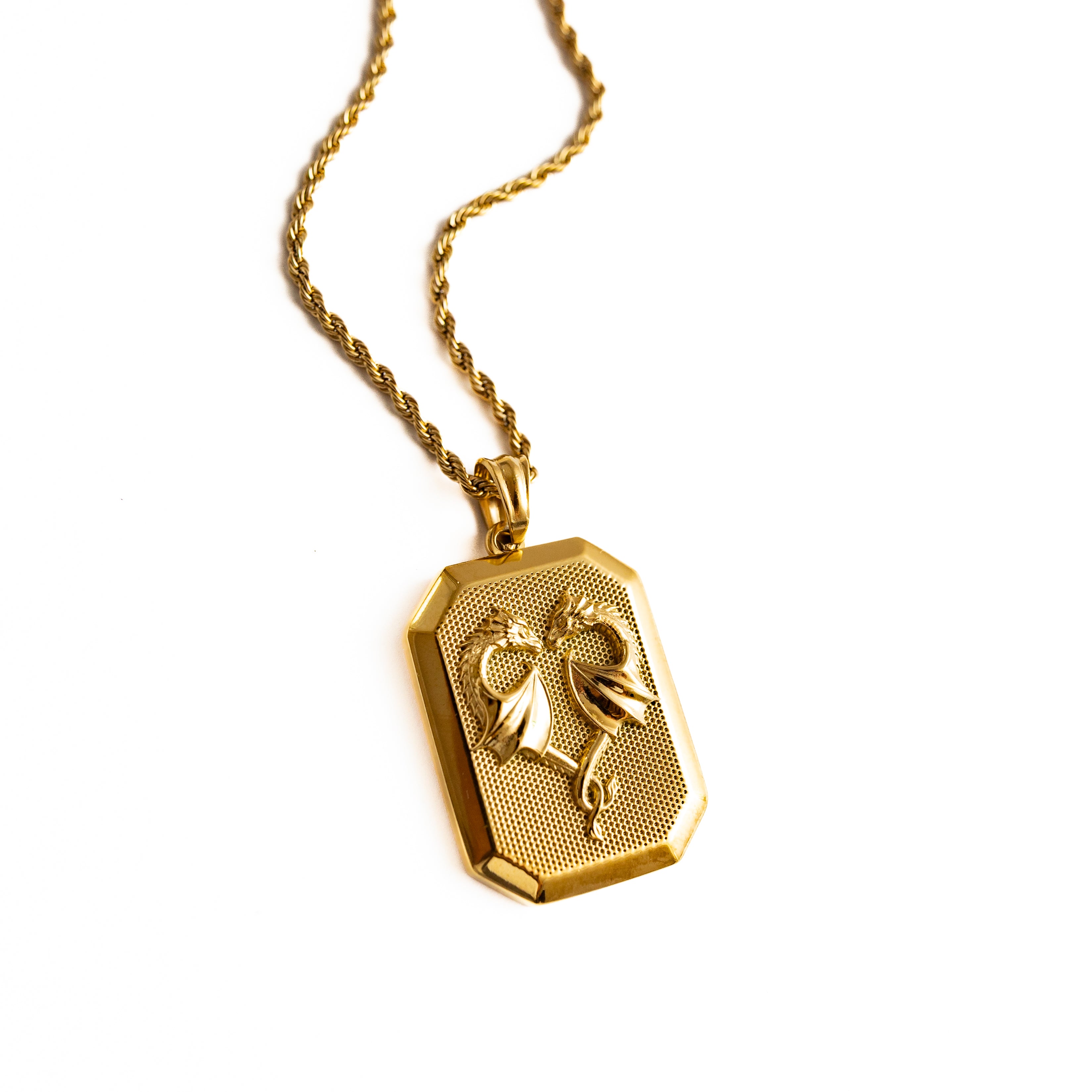 Dragon Heart Pendant (Gold)