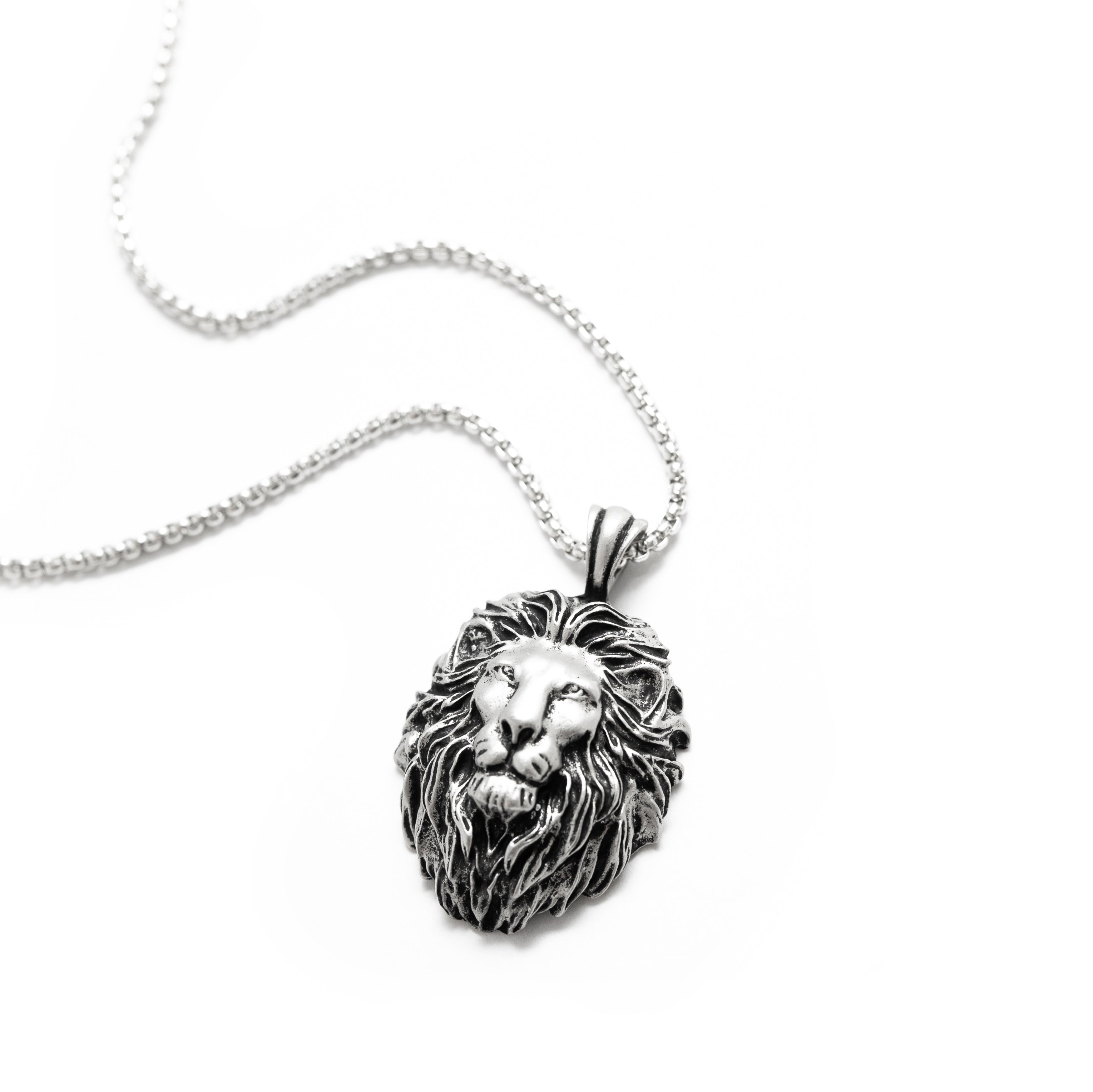 Large Lion Pendant (Silver)