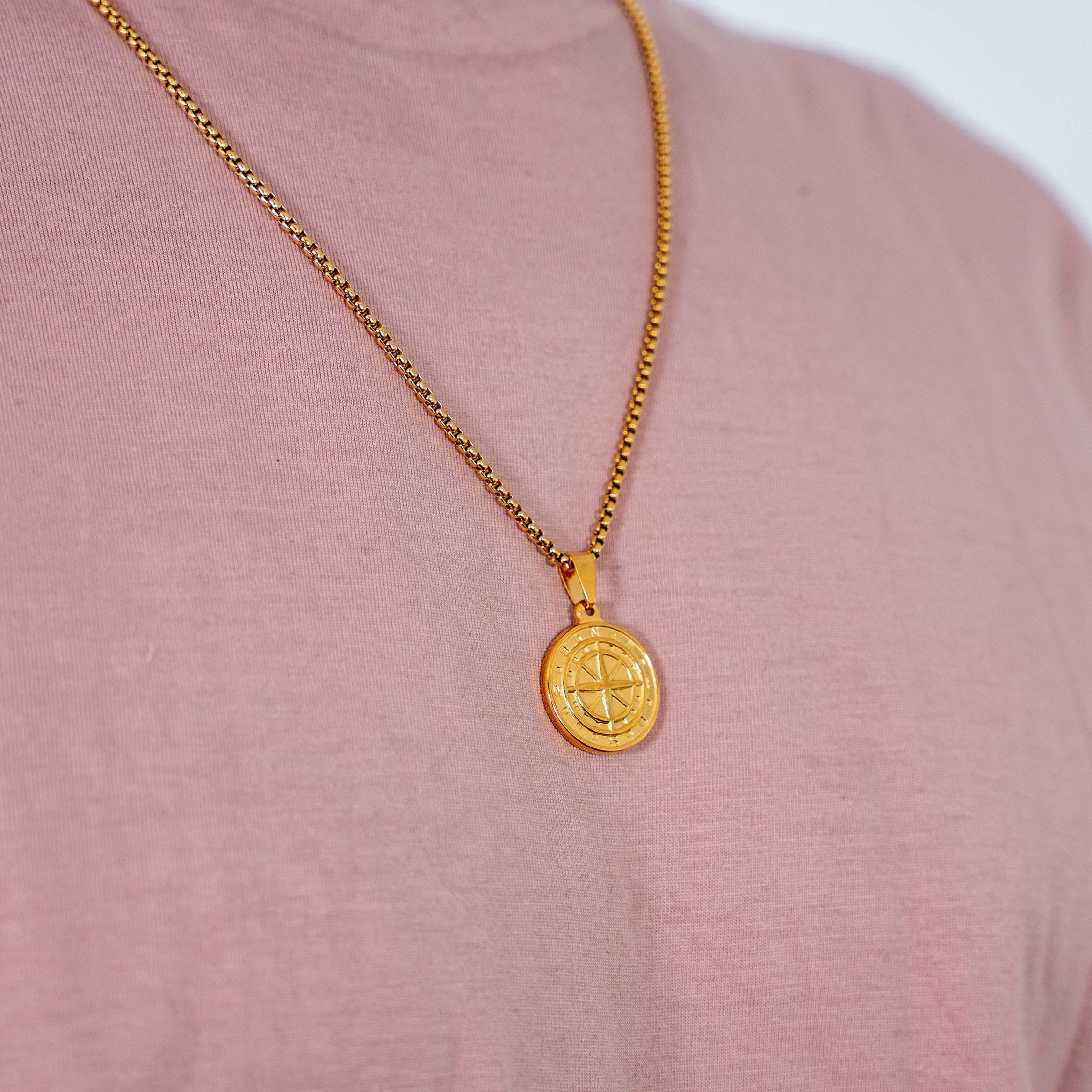 Compass Pendant (Gold)